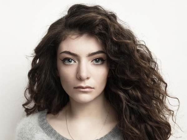 Wow, Lorde akan Nyanyikan Soundtrack Film 'The Hunger Games: Mockingjay Part 1'!